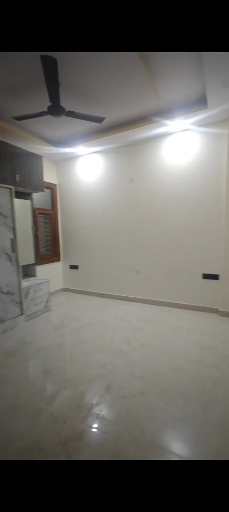 Room, vasundhara sector 14 3 Bedroom 1450 Sq.Ft. Builder Floor In Vasundhara Sector 14 Ghaziabad 8661891