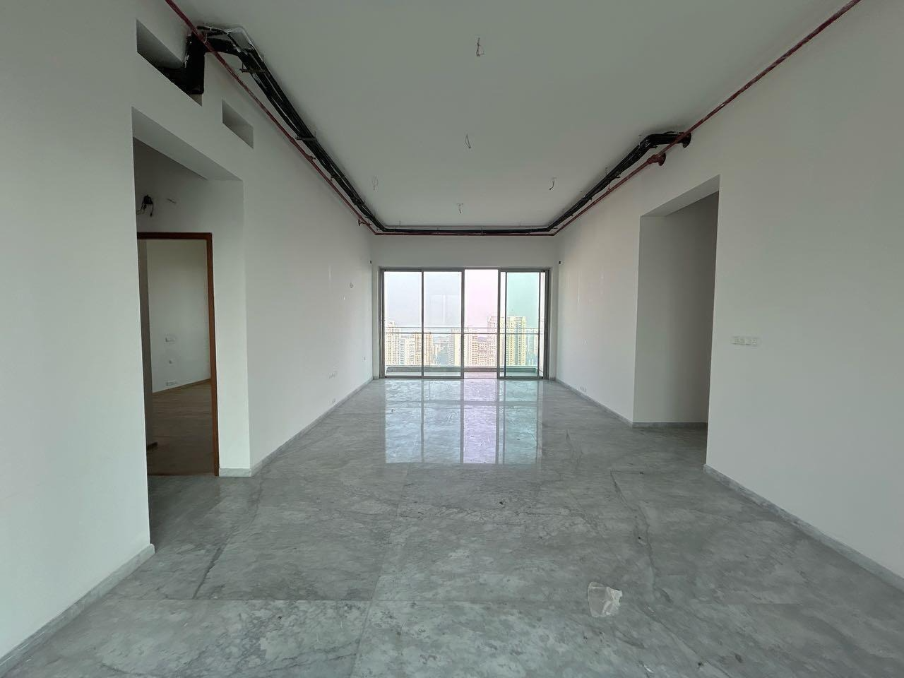3 BHK + Servant Room Apartment For Rent in Indiabulls Sky Forest