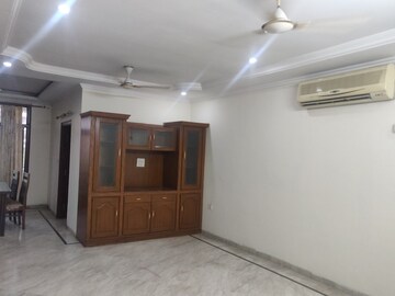 Room in 3 BHK Apartment at Hill View Banjara Hills, Banjara Hills – for Rent