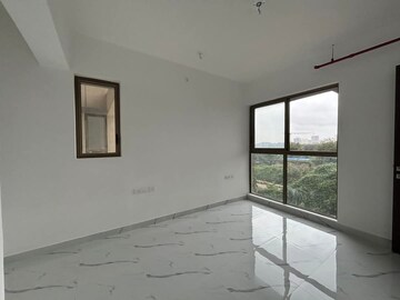 Room in 2 BHK Apartment at Raymond Ten X Habitat, Pokhran Road No Two – for Rent