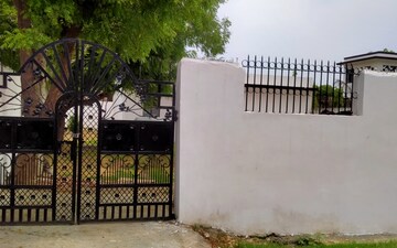 Plot For Sale in Omicron Iii Greater Noida