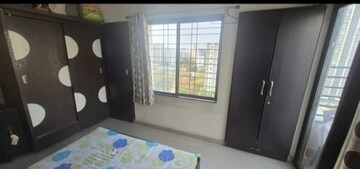Room in 2 BHK Apartment at Vastushree Adrina, Mundhwa – for Rent