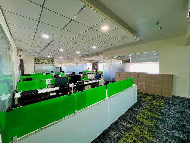 Office Space For Rent in Sunteck Grandeur