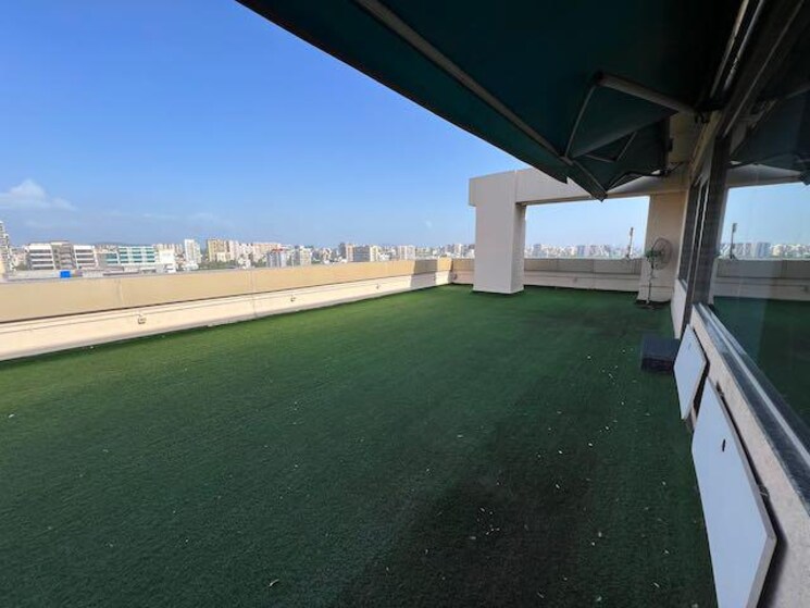 Terrace, sunteck-grandeur Commercial Office Space 4000 Sq.Ft. In Andheri West Mumbai 8661960