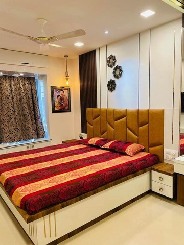 Bedroom in 3 BHK Apartment at Dosti Imperia Phase I, Ghodbunder Road – for Rent