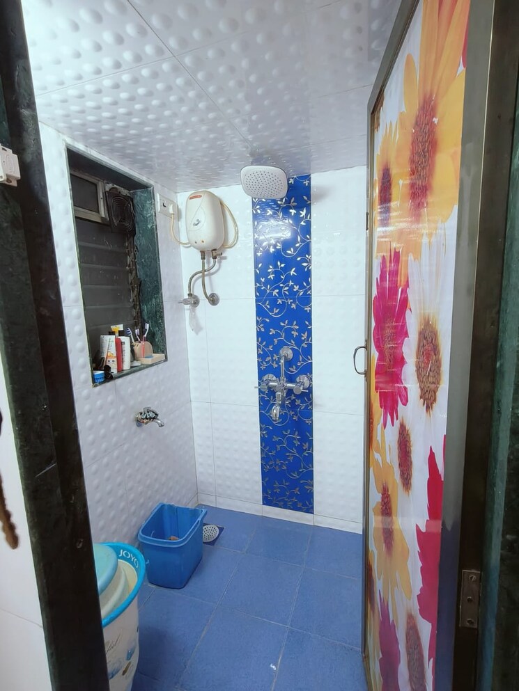 Bathroom, babulnath-apartment 1 Bedroom 400 Sq.Ft. Apartment In Lower Parel Mumbai 8661969