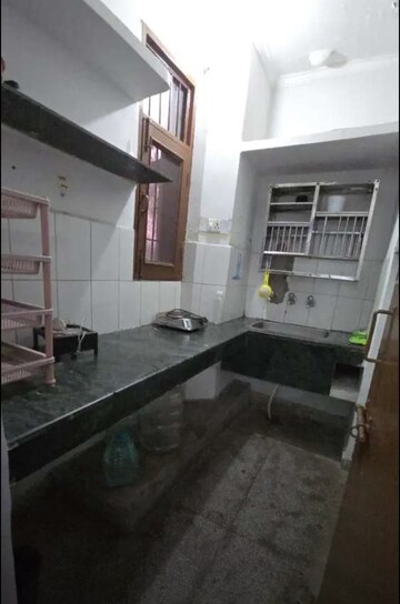 Kitchen in 2 BHK Builder Floor at Sector 49 – for Rent