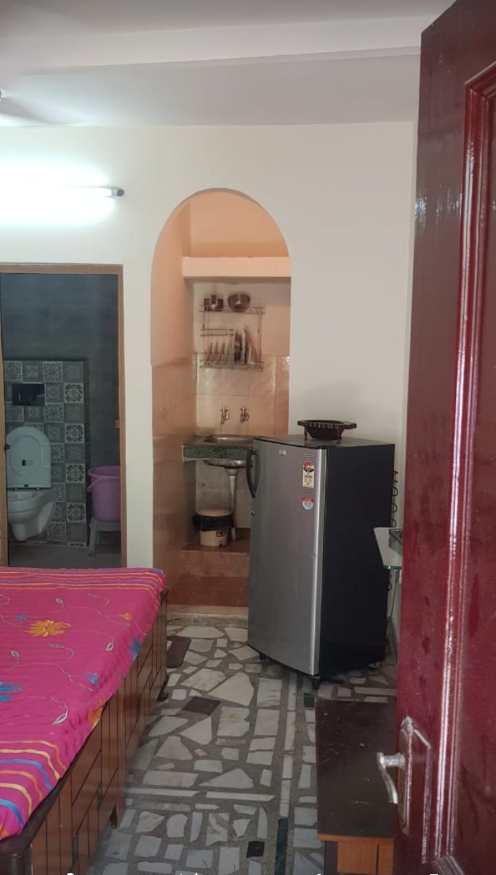 2 BHK Builder Floor For Sale in Lajpat Nagar I