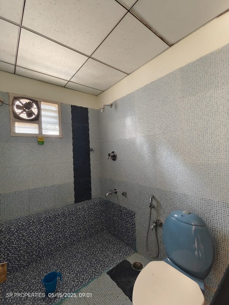 Bathroom, mangam-elite-apartment 2 Bedroom 1300 Sq.Ft. Apartment In Hsr Layout Bangalore 8662040