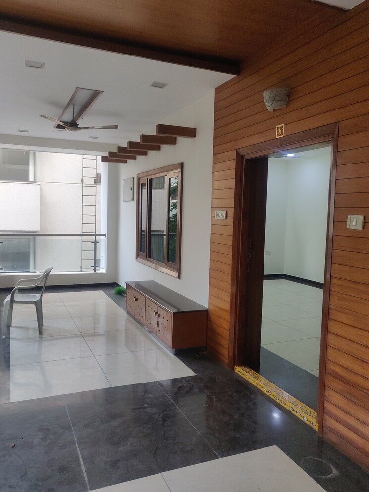 Kitchen, sri-nilayam-jubilee-hills 4 Bedroom 3600 Sq.Ft. Builder Floor In Jubilee Hills Hyderabad 8662049