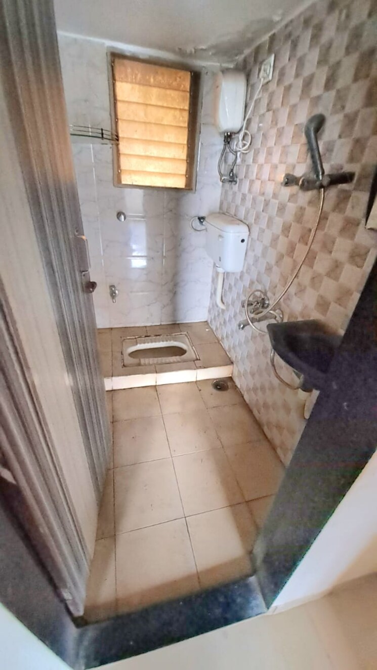 Bathroom, hdil-residency-park 2 Bedroom 930 Sq.Ft. Apartment In Virar West Palghar 8662047