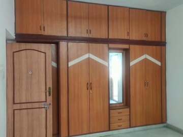 Furnished Amenities in 3 BHK Apartment at Ahuja Towers Banjara Hills, Banjara Hills – for Rent
