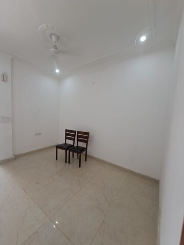 Room in 2 BHK Builder Floor at Malviya Nagar – for Rent