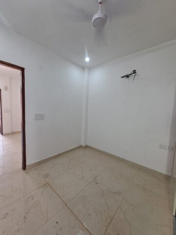 Room in 2 BHK Builder Floor at Malviya Nagar – for Rent