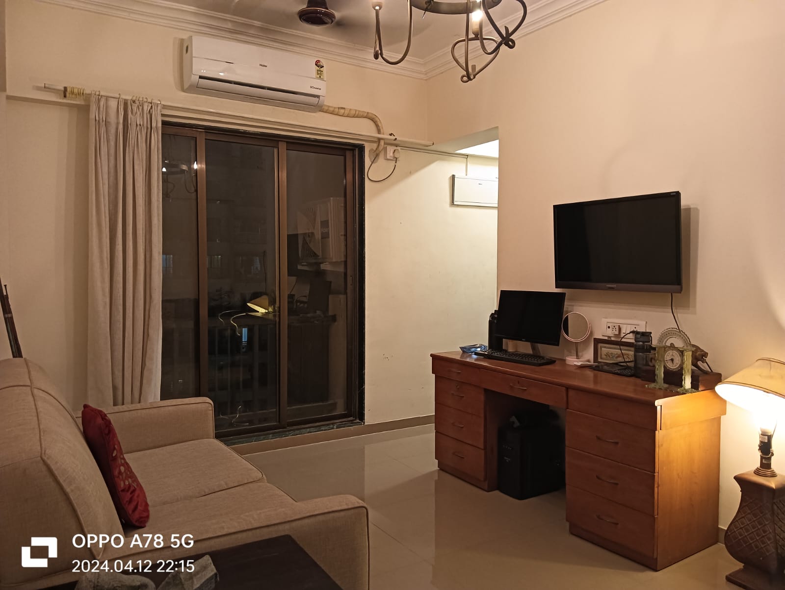 2 BHK + Extra Room Apartment For Rent in Vinay Unique Imperia