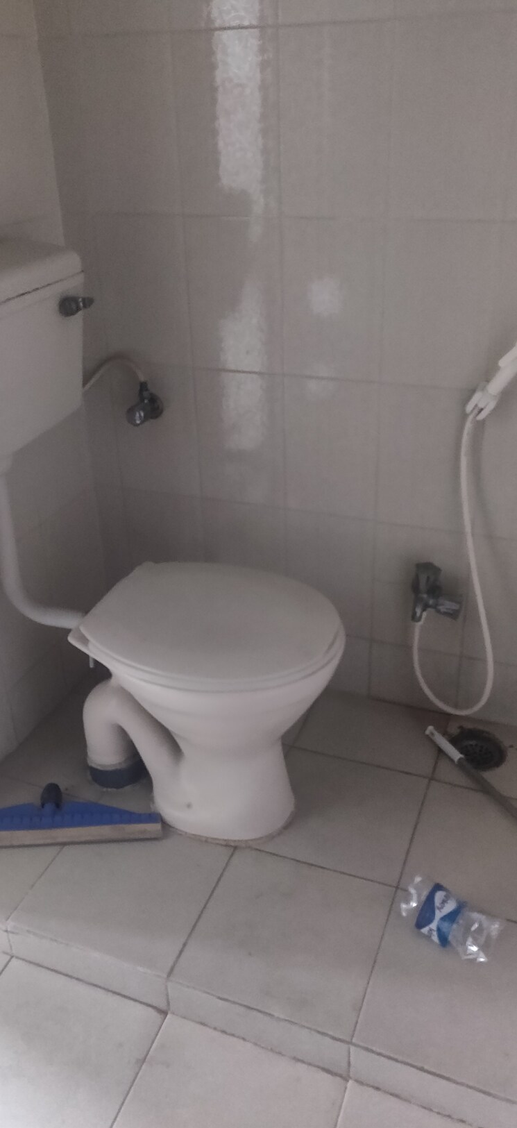 Bathroom, the-residence-banjara-hills 2 Bedroom 900 Sq.Ft. Apartment In Banjara Hills Hyderabad 8662106