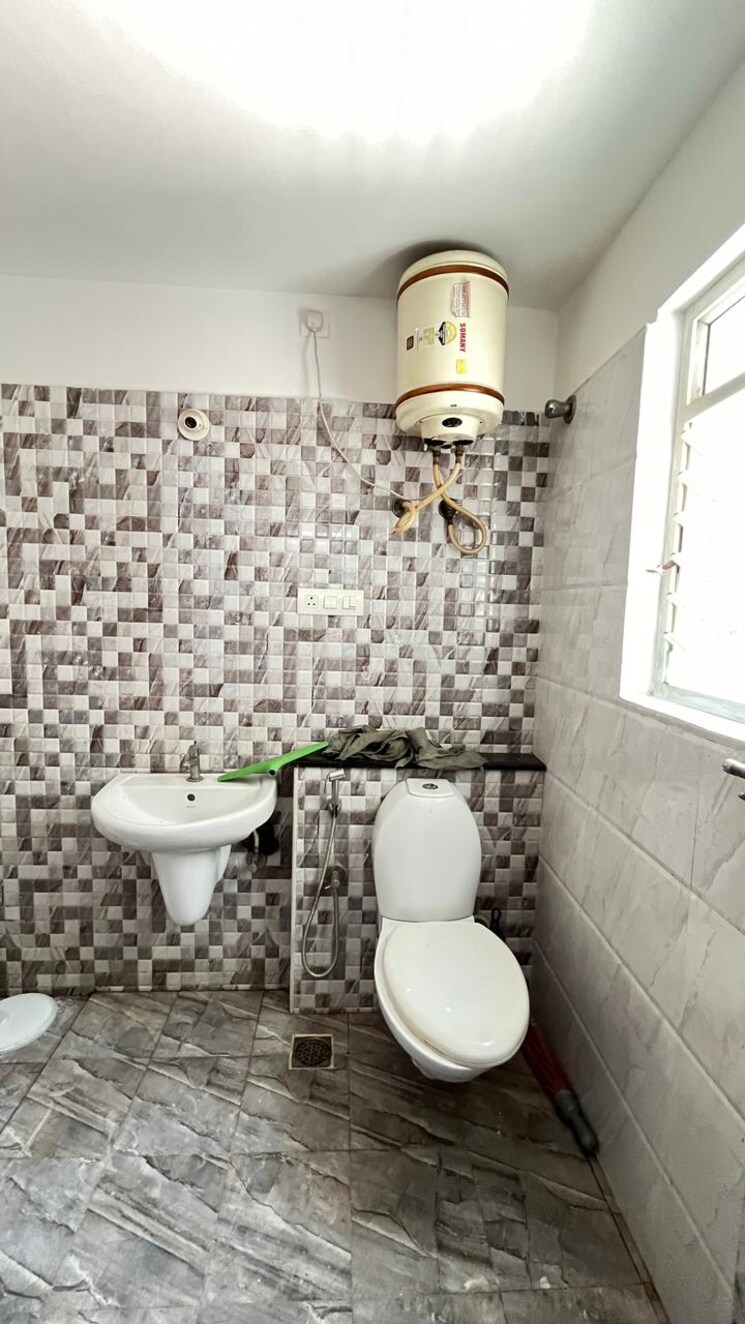 Master Bedroom, dsr-ultima 3 Bedroom 1745 Sq.Ft. Apartment In Harlur Bangalore 8662114