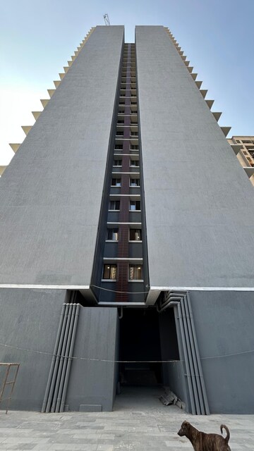Staircase in 1 BHK Apartment at Ajmera Boulevard, Malad West – for Sale