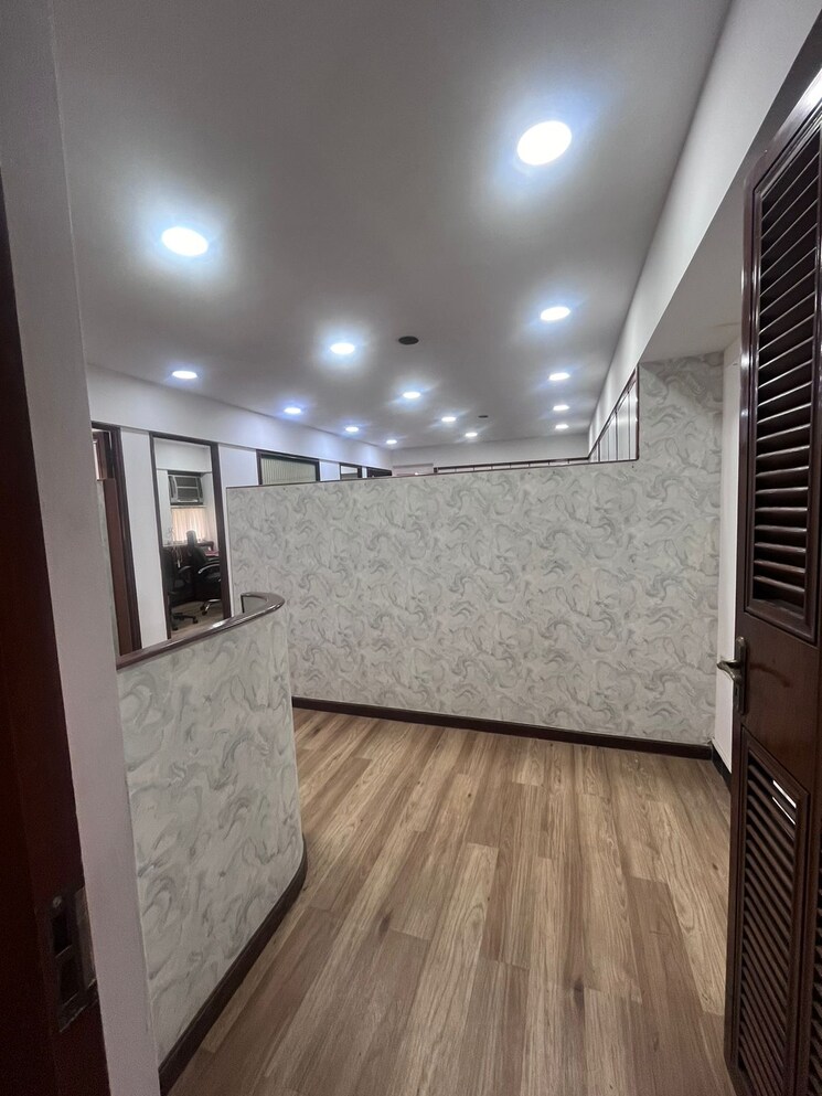 Common Area, remi-bizcourt Commercial Office Space 650 Sq.Ft. In Andheri West Mumbai 8662166