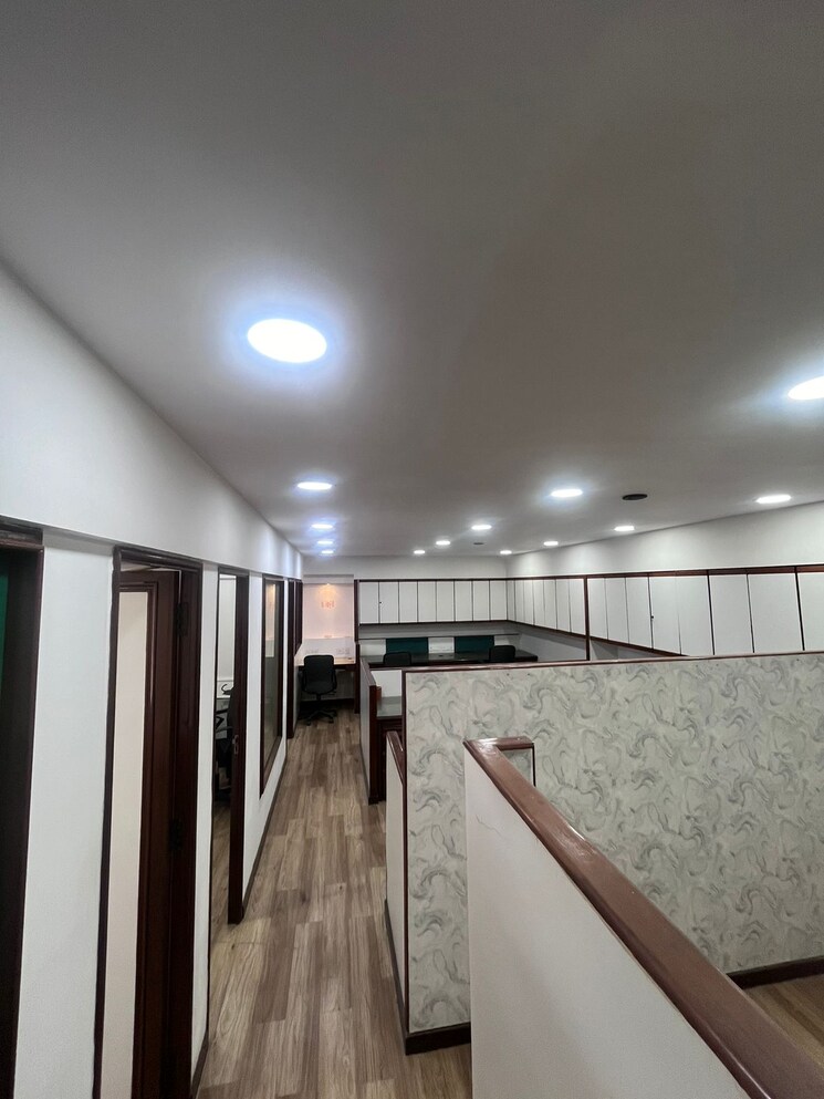 Common Area, remi-bizcourt Commercial Office Space 650 Sq.Ft. In Andheri West Mumbai 8662166