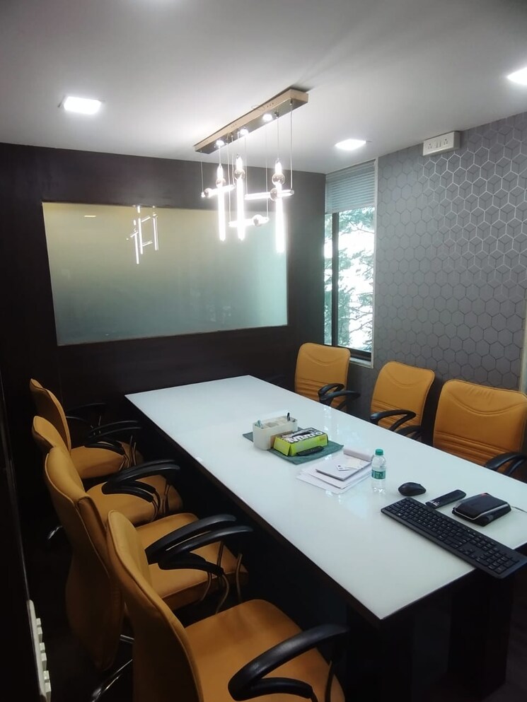 Team Area, maruti-business-park Commercial Office Space 850 Sq.Ft. In Andheri West Mumbai 8662168