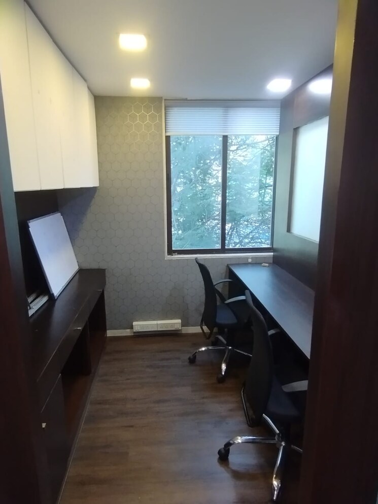 Team Area, maruti-business-park Commercial Office Space 850 Sq.Ft. In Andheri West Mumbai 8662168