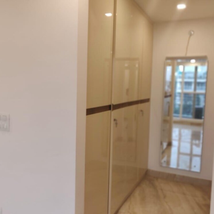 Room, green park extension 4 Bedroom 3000 Sq.Ft. Builder Floor In Green Park Extension Delhi 8662171