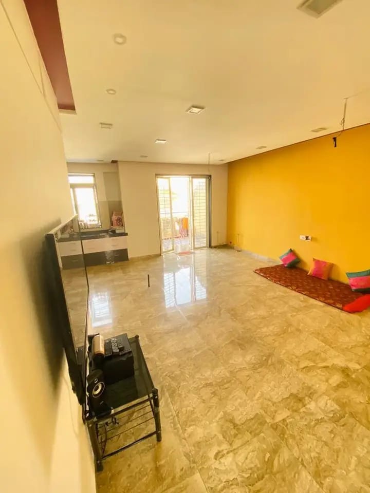 2.5 BHK Penthouse For Sale in Suda Silver Estate
