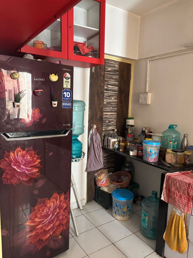 Kitchen, hiranandani-gardens-silver-oak 2 Bedroom 960 Sq.Ft. Apartment In Powai Mumbai 8662181