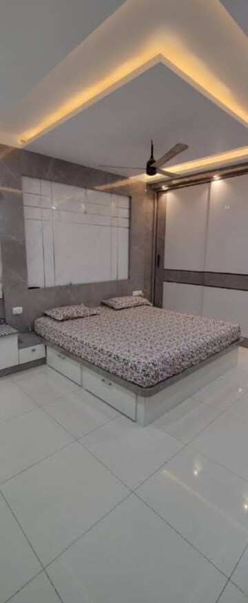 Bedroom in 3 BHK Builder Floor at Saket – for Rent