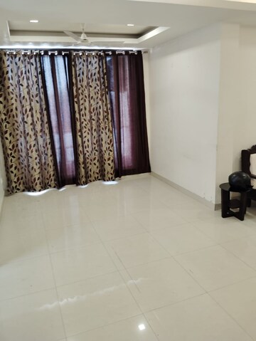 Bedroom in 3 BHK Apartment at Aastha Imperial, Raj Bhavan Road – for Rent