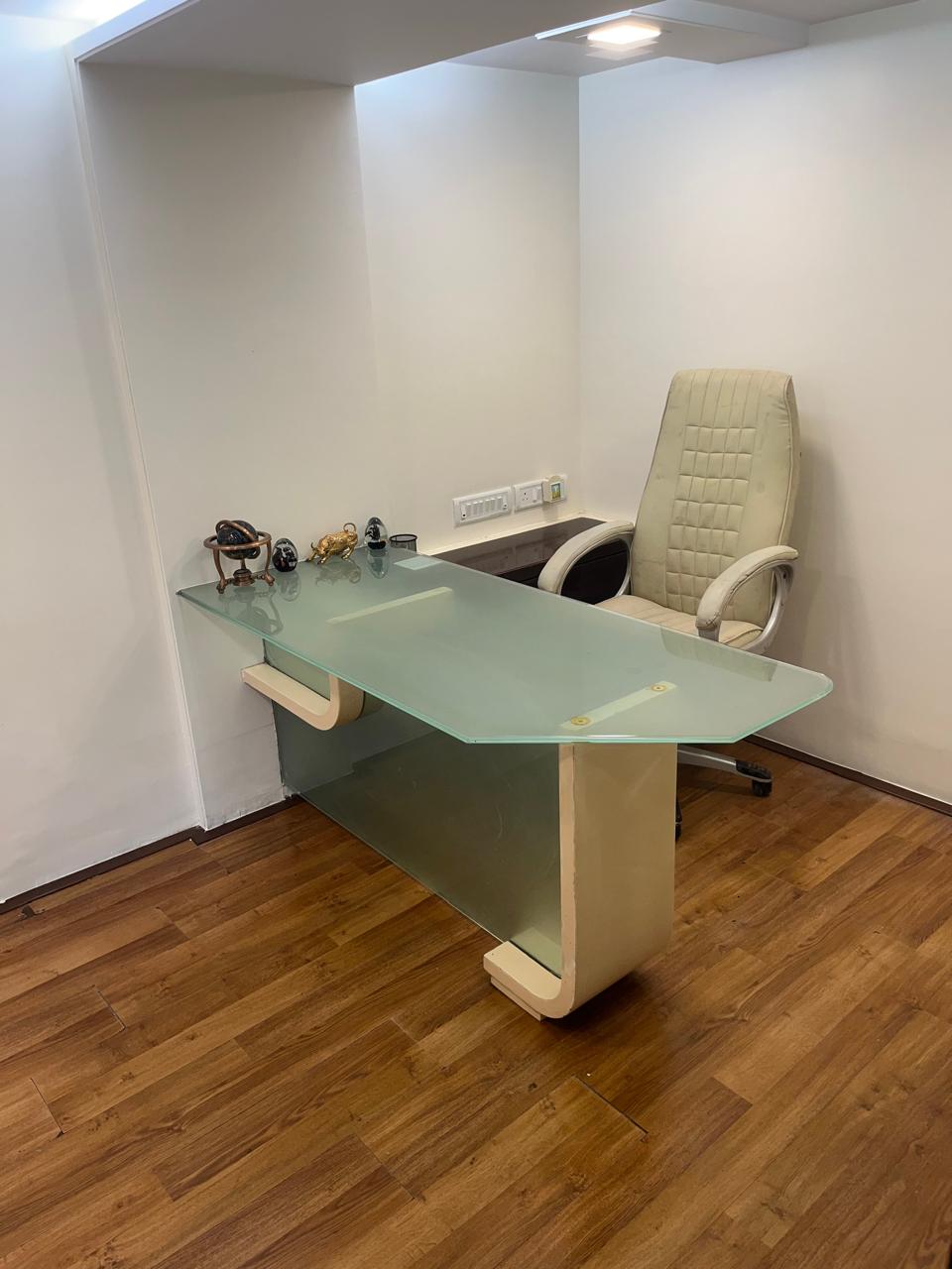 Office Space For Rent in Prerna CHS Worli