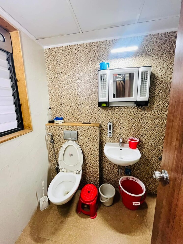 Bathroom, lodha-palava-city-lakeshore-greens 1 Bedroom 505 Sq.Ft. Apartment In Dombivli East Thane 8662343