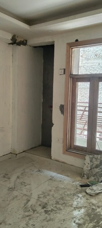 Building Lobby in 3 BHK Builder Floor at Mehrauli – for Sale