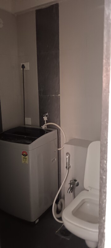 Furnished Amenities in 1 BHK Apartment at Sethia Imperial Avenue, Malad East – for Rent