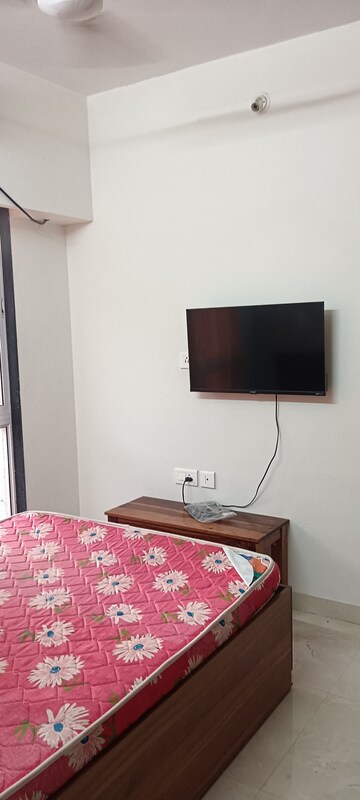 Furnished Amenities in 1 BHK Apartment at Sethia Imperial Avenue, Malad East – for Rent