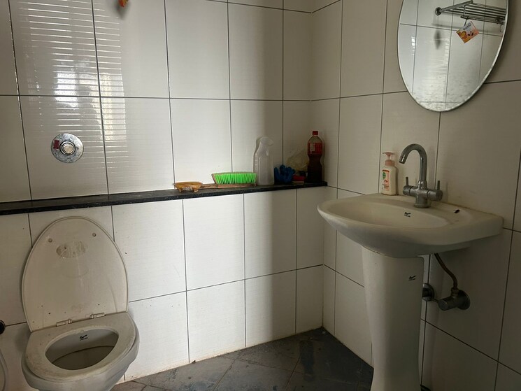 Bathroom, sobha-althea 3 Bedroom 2128 Sq.Ft. Apartment In Yelahanka Bangalore 8662377