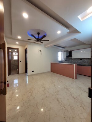 3 BHK Builder Floor For Sale in Chattarpur