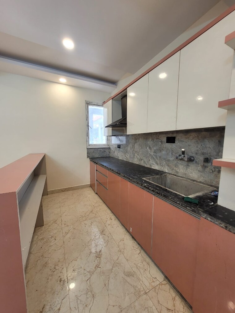 Kitchen, chattarpur 3 Bedroom 1200 Sq.Ft. Builder Floor In Chattarpur Delhi 8662387