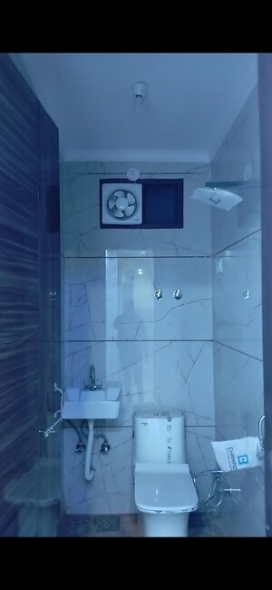Bathroom in 2.5 BHK Builder Floor at Govindpuri – for Sale