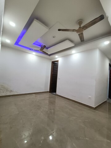 3 BHK Builder Floor For Rent in Khirki Extension