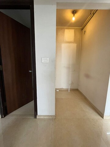 Room in 2 BHK Apartment at Lodha Palava Downtown Dombivli East, Dombivli East – for Rent
