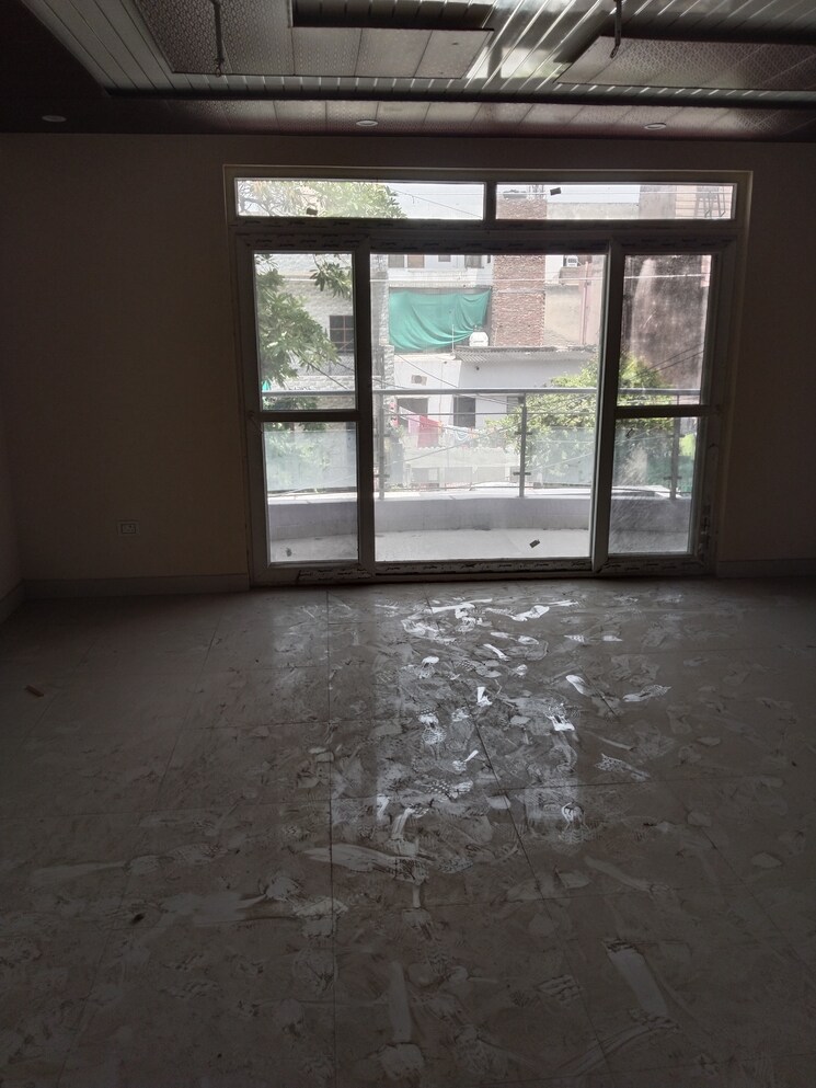 Room, sector 11 2 Bedroom 1250 Sq.Ft. Independent House In Sector 11 Noida 8662414