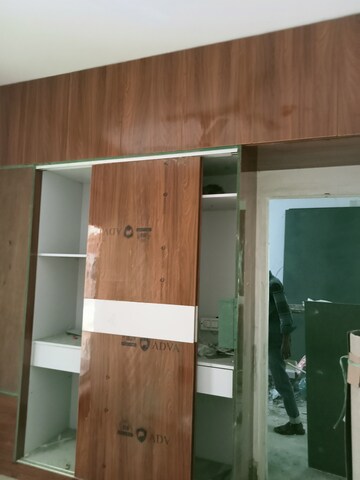 Furnished Amenities in 2 BHK Apartment at Migsun Twiinz, Eta Ii Greater Noida – for Rent