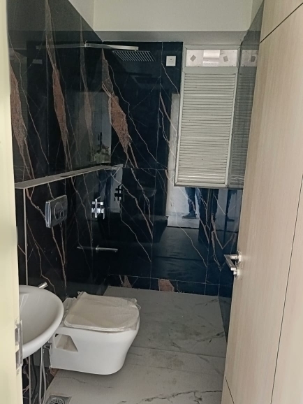 2 BHK Apartment For Rent in Ruparel Jewel