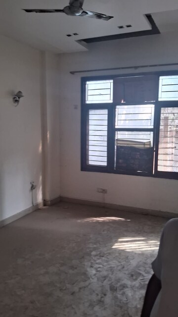 Room in 4 BHK Builder Floor at Greater Kailash I – for Sale