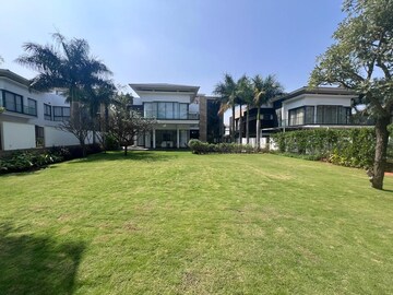 4 BHK Villa – Garden View at Prestige Golfshire, Nandi Hills - for Rent