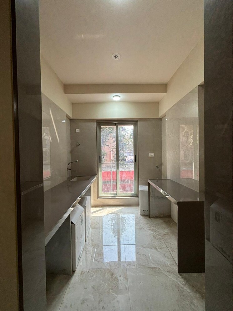 Kitchen, uk-iridium 1 Bedroom 395 Sq.Ft. Apartment In Kandivali East Mumbai 8662485