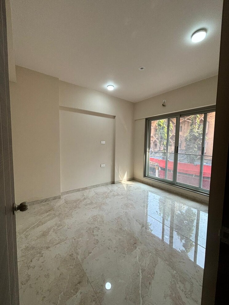 Room, uk-iridium 1 Bedroom 395 Sq.Ft. Apartment In Kandivali East Mumbai 8662485