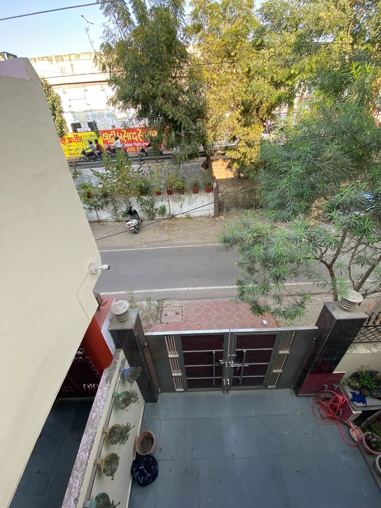 Room, gomti nagar Pg For Girls In Gomti Nagar 8662495